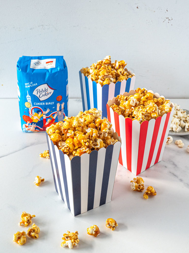 popcorn karmelowy