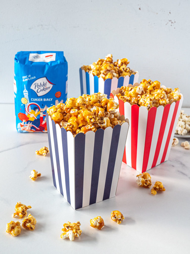 popcorn karmelowy