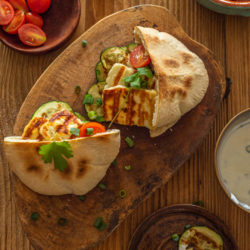 pita z halloumi