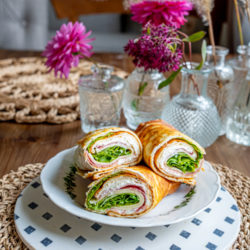 proteinowy wrap z serka wiejskiego