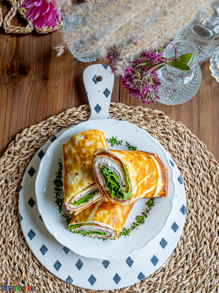 proteinowa tortilla z serka wiejskiego